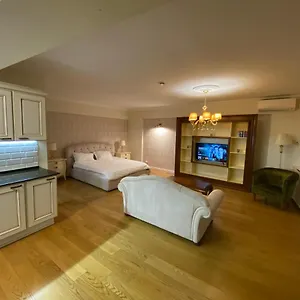 Holidays Host Bucarest
