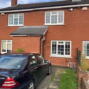 Entire Terraced Two Story Redbrick House With Parking In Secluded Cul De Sac Dublino