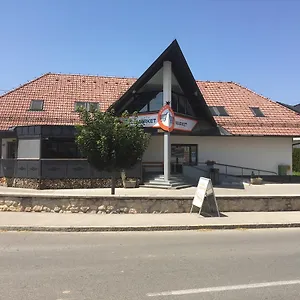rezervovat zde
